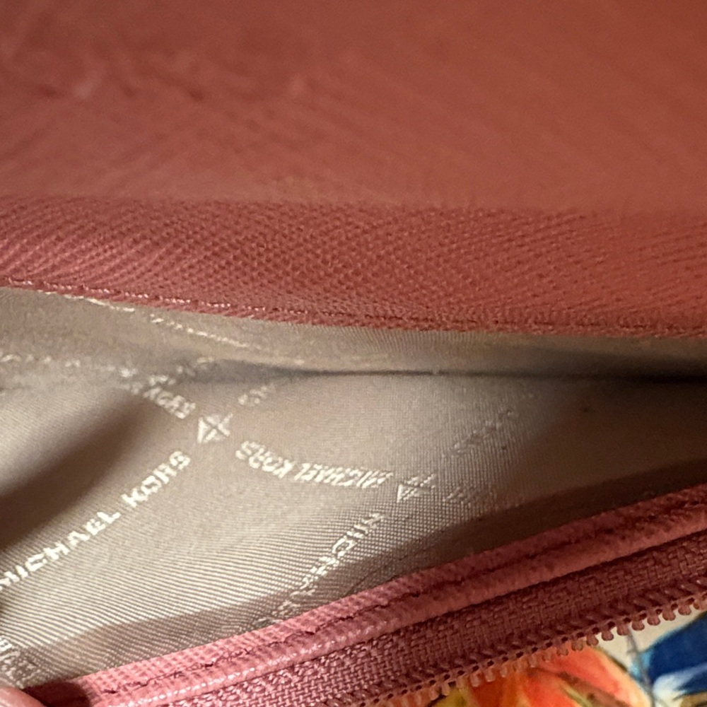 Michael Kors Rose Wallet - Picture 9 of 12
